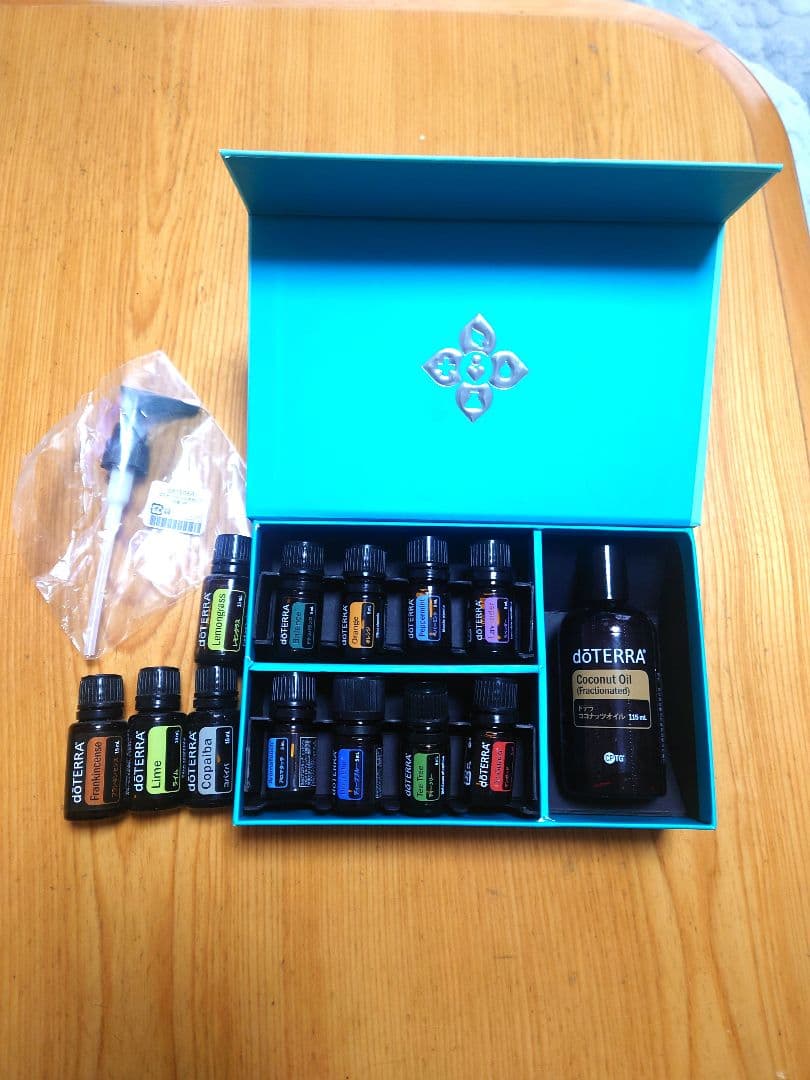 ドテラエッセンシャルオイルセット 12本