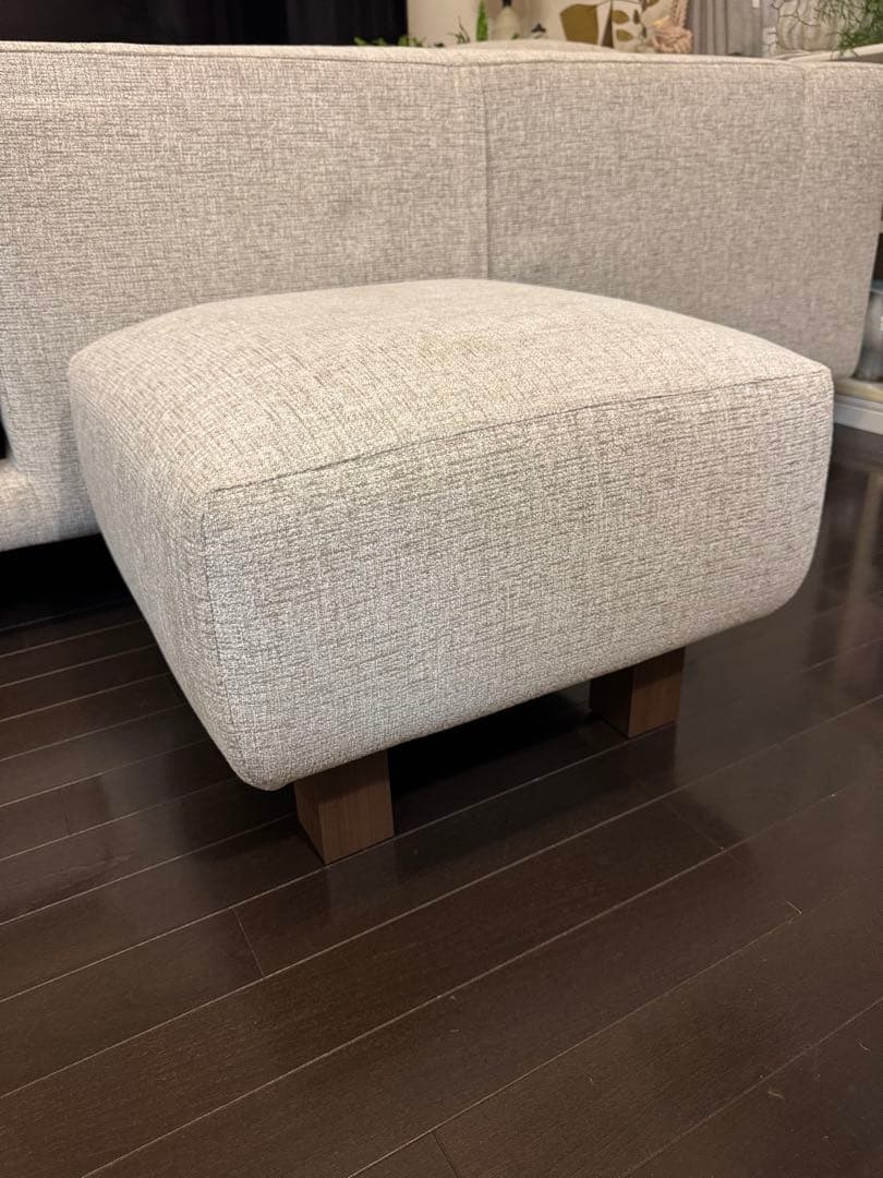 NOYES Decibel Standard オットマン