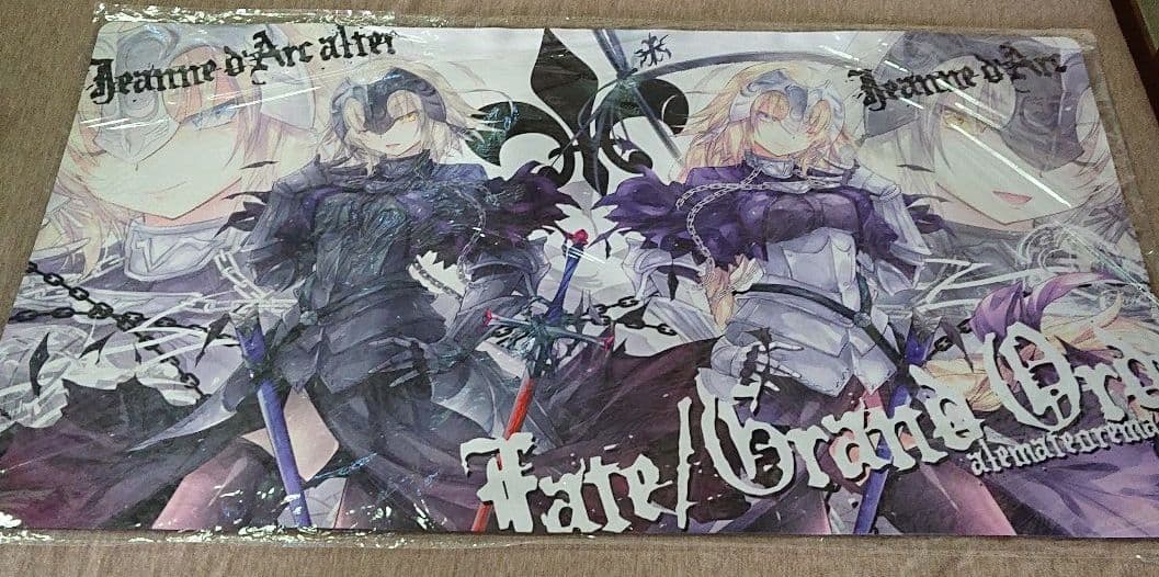 ジャンヌ＆ジャンヌオルタ プレイマット