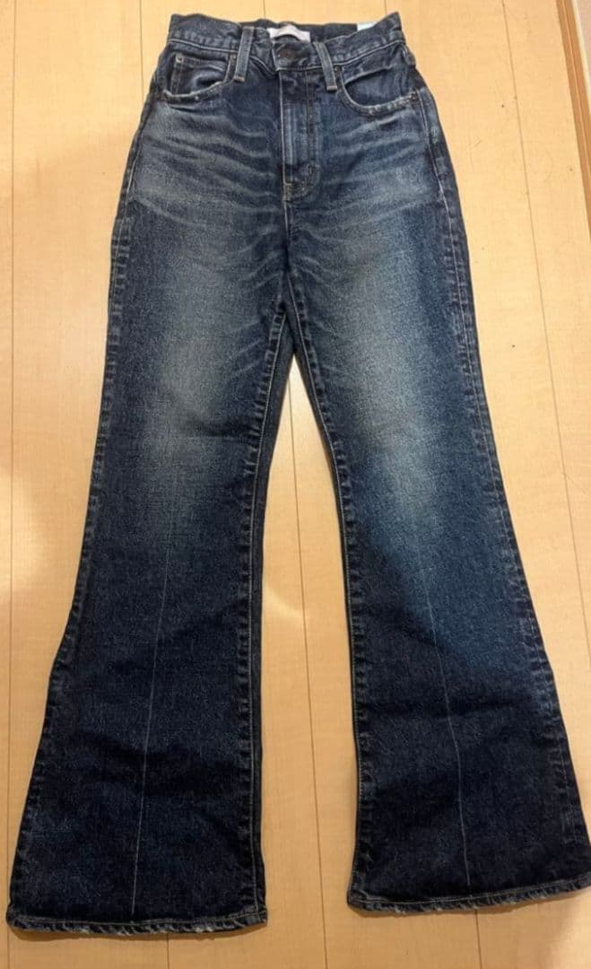 MOUSSY MVS D/BLU FLARE 試着のみ（24） - メルカリ