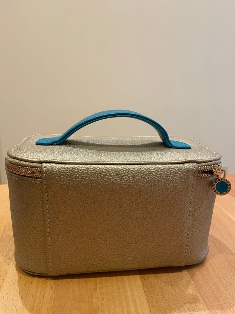 エミレーツ ファーストクラス アメニティ 女性用 - メルカリ