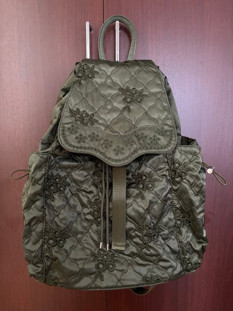 poppy あさぎーにょ　刺繍リュック　カーキ　バックパック リュック再販決定！