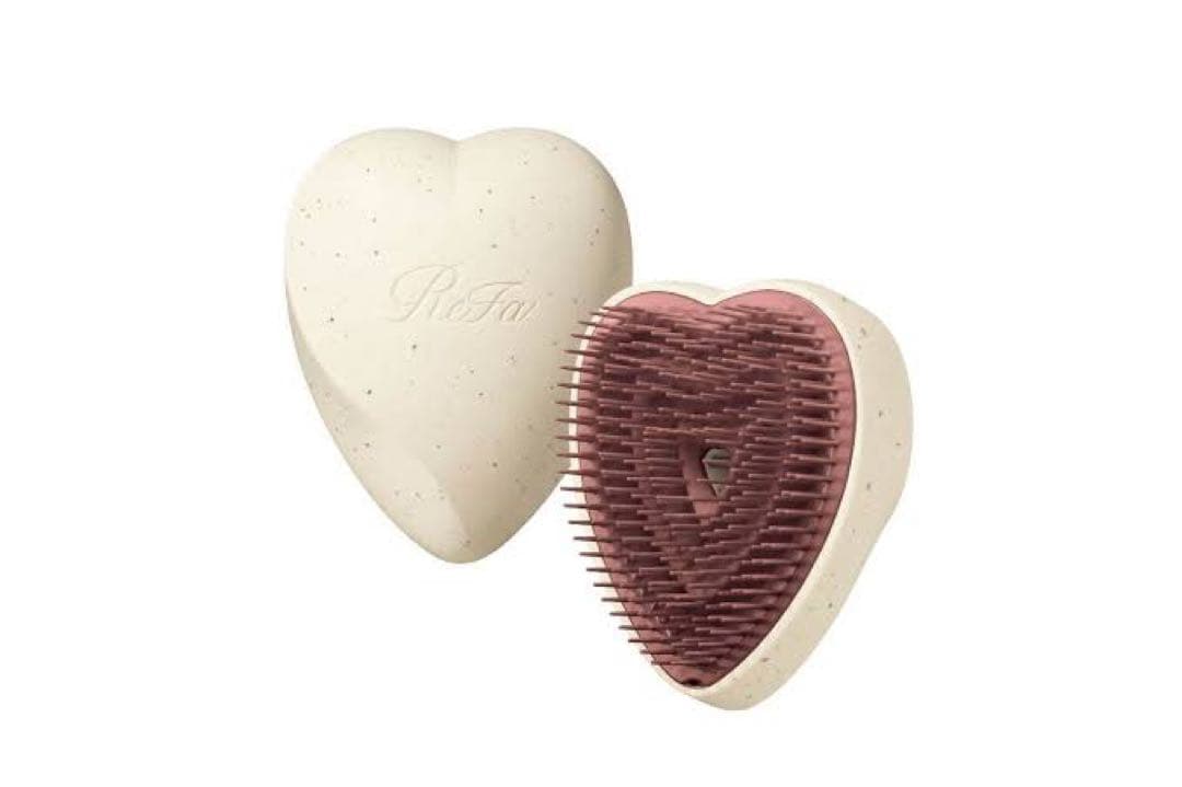 （コスメキッチンコラボ‼️限定品）リファ ハートブラシ アースホワイト