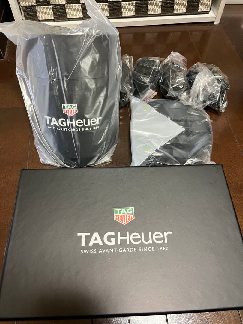 TAGHeuer タグホイヤー　ワインディングマシン TAG Heuer タグホイヤー ワインディングマシーン ケース 腕時計
