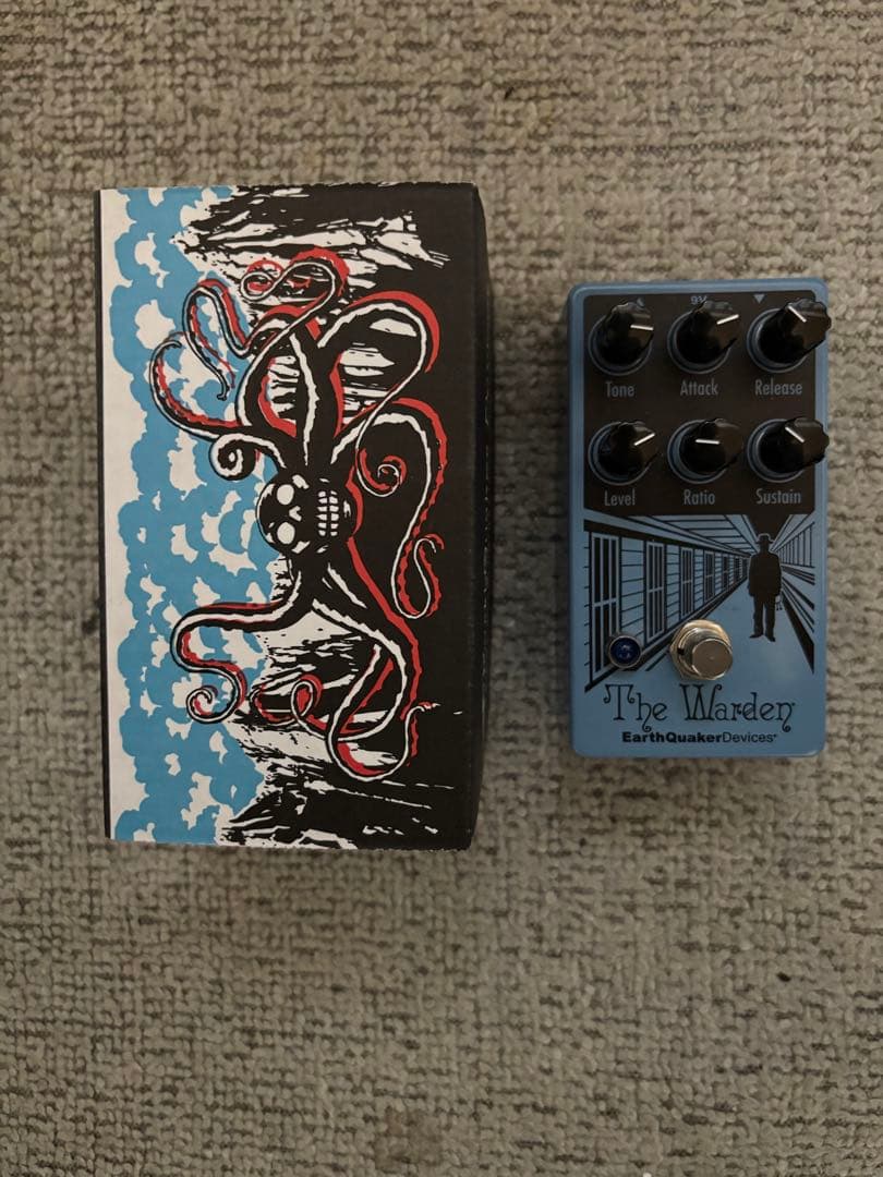 ギター EarthQuaker Devices The Warden