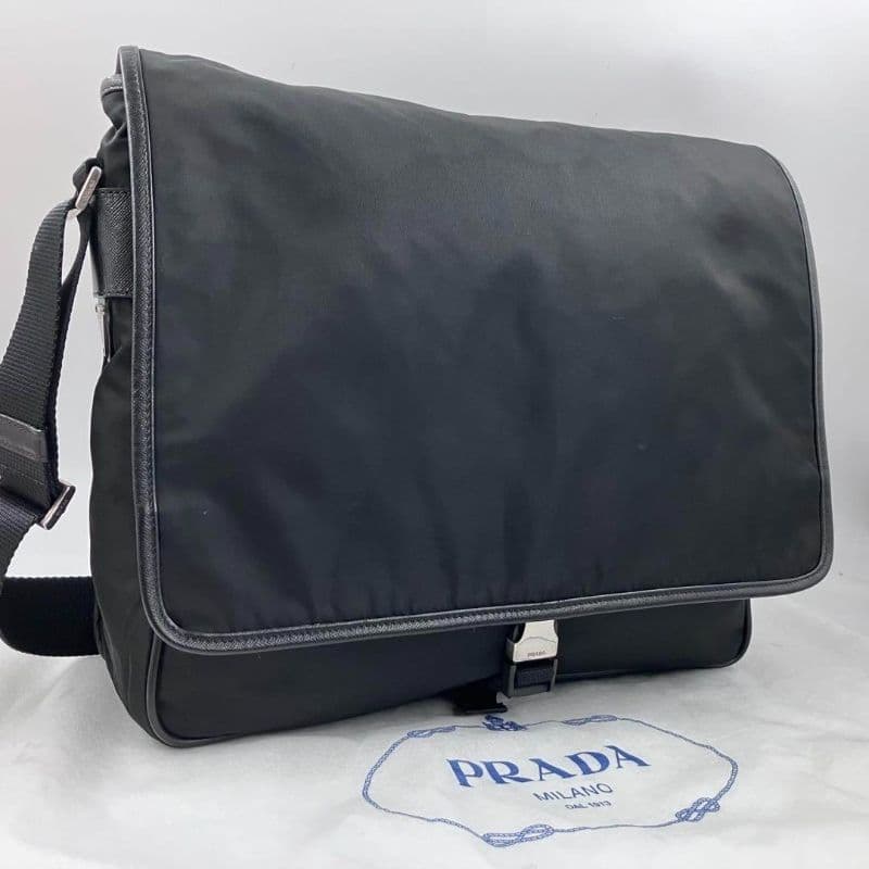 大容量✨️ プラダ 2981 ショルダーバッグ 三角プレートメッセンジャーバッグ