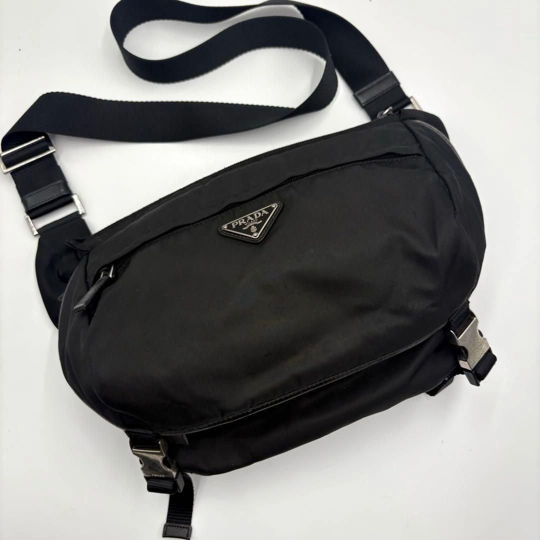 【良品✨】PRADA プラダ　ボディバッグ　ウエストポーチ　ショルダー　ナイロン