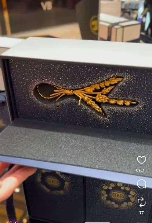 CHANEL アドベントカレンダー 限定 シャネル］シャネル N°5 ザ カレンダー［2021年 10月発売］ | 美的.com