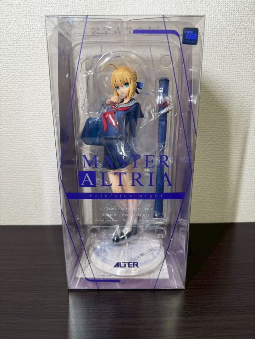 セイバー　マスターアルトリア　フィギュア