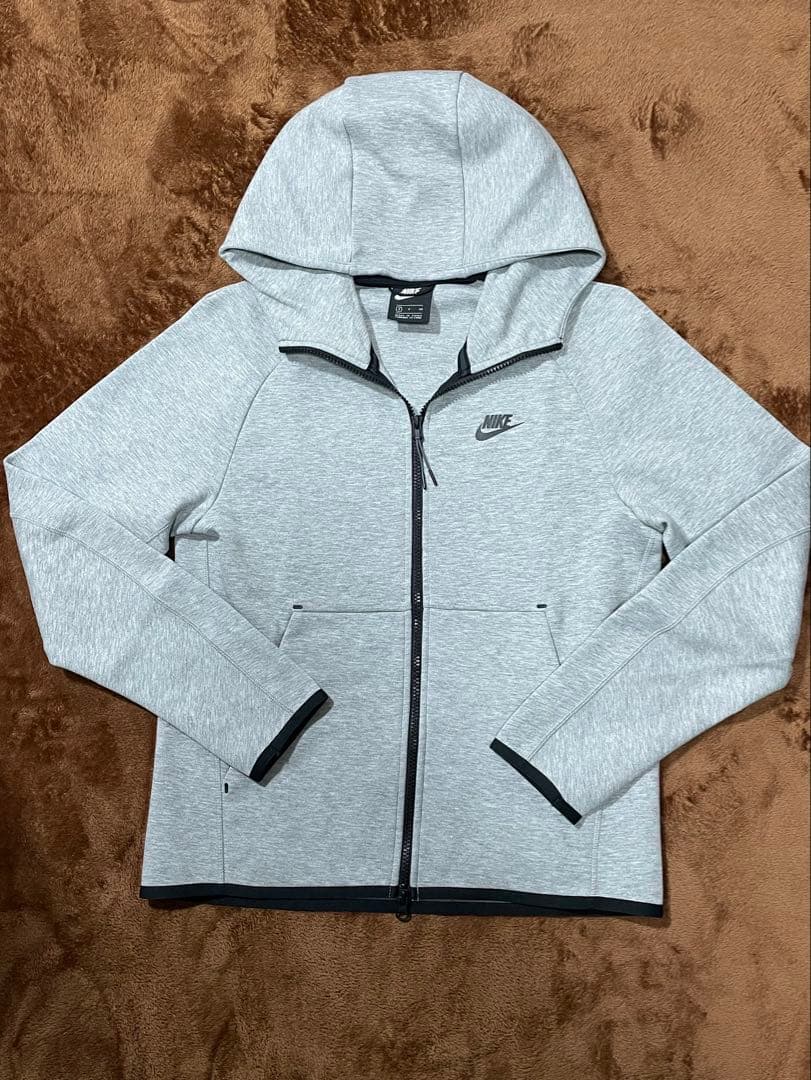 ナイキ グレー メンズ S セットアップ テックフリース 12 - メルカリ