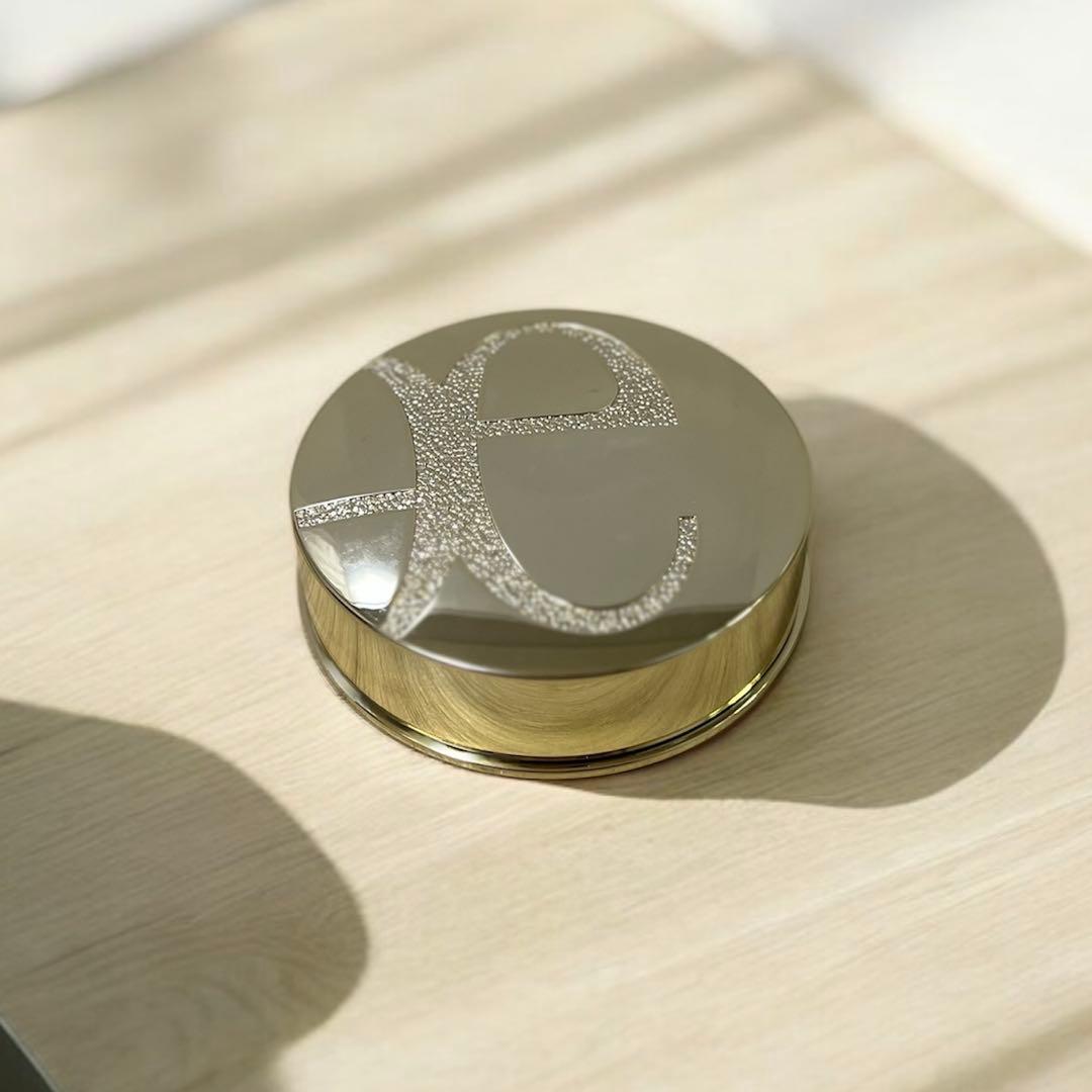 エレガンス ラ プードル オートニュアンス リクスィーズⅥ 27g