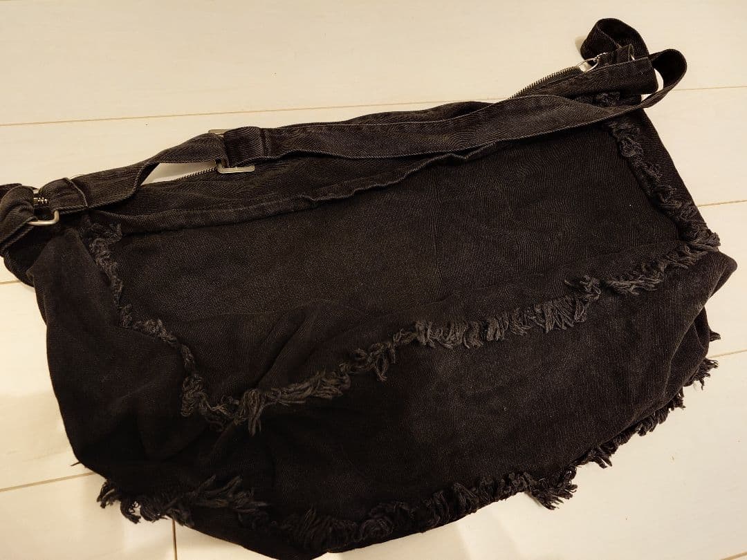 Gamchu【ガムチュ】半壊卍壊デニムsetupショルダーバッグ/ブラック