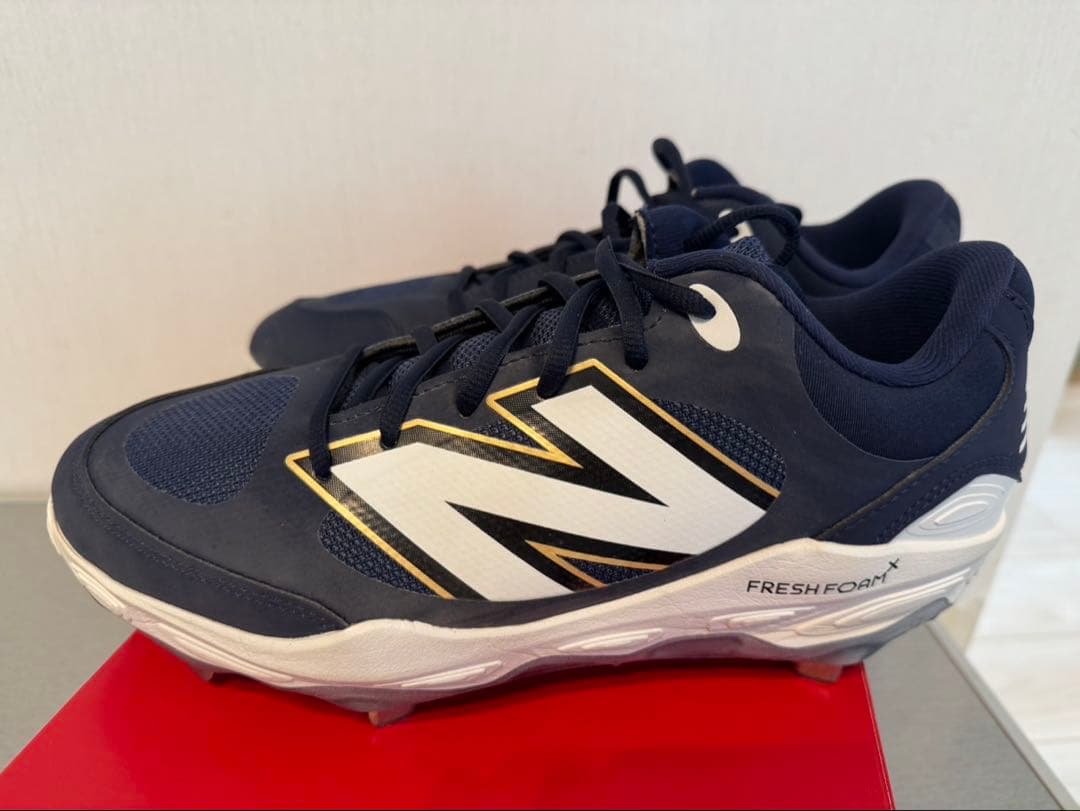New Balance Fresh Foam 野球スパイク　金具　ネイビー
