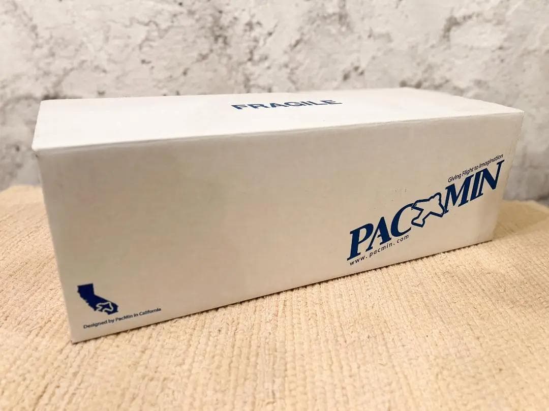 PACMIN / パックミン｜B777-300ER｜カタール航空｜1/200 - メルカリ