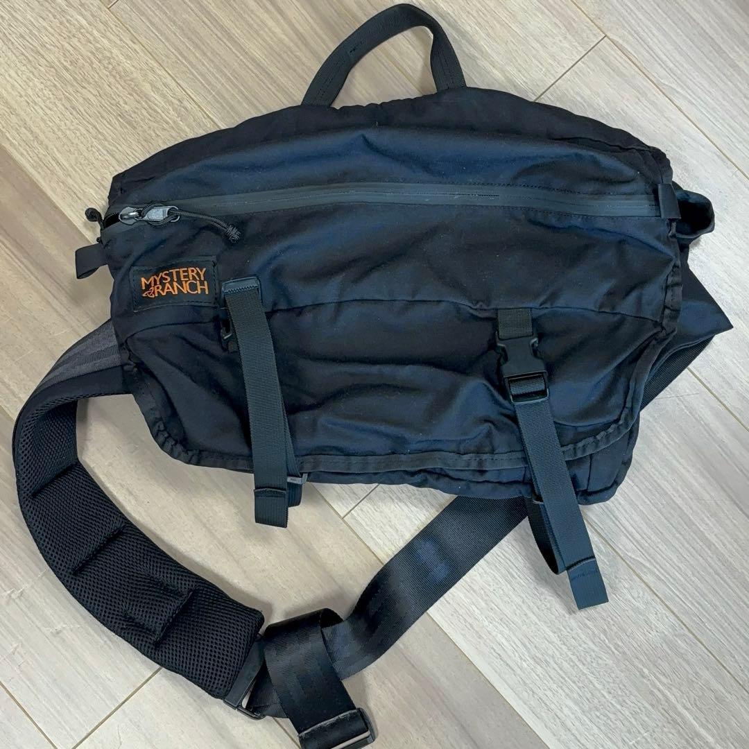 ミステリーランチ MYSTERY RANCH インベーダー メッセンジャーバッグ 楽天市場】[ノベルティ] ミステリーランチ MYSTERY RANCH Invader