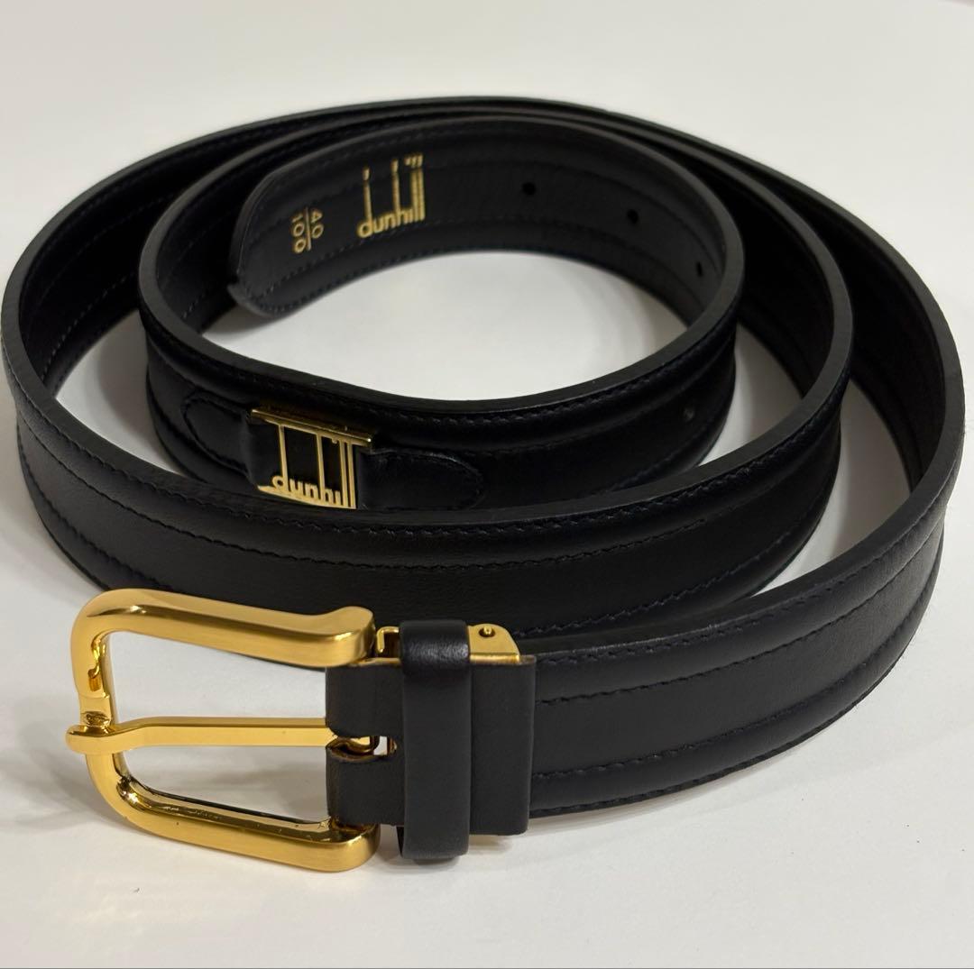 新品未使用⭐️dunhill ブラックレザーベルト ゴールドバックル ベルト レザー バックル ロゴ刻印 40/100 黒 ブラック ゴールド色