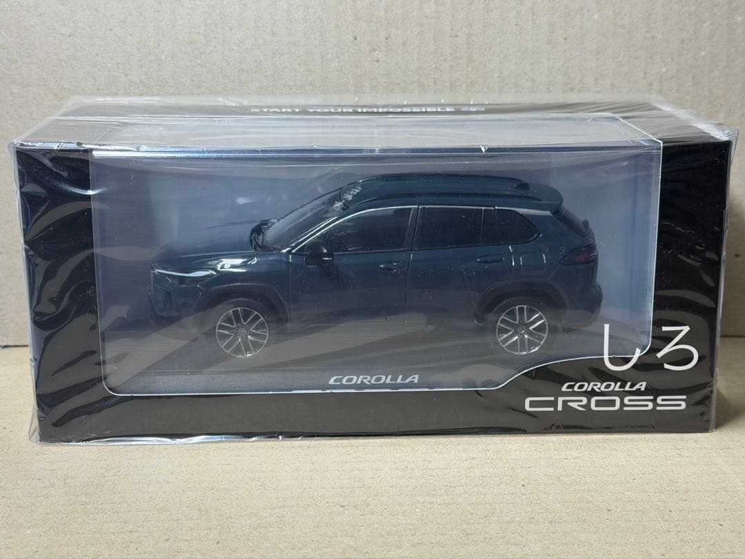 トヨタ 新型カローラクロス マッシブグレー カラーサンプルミニカー 色見本 新品