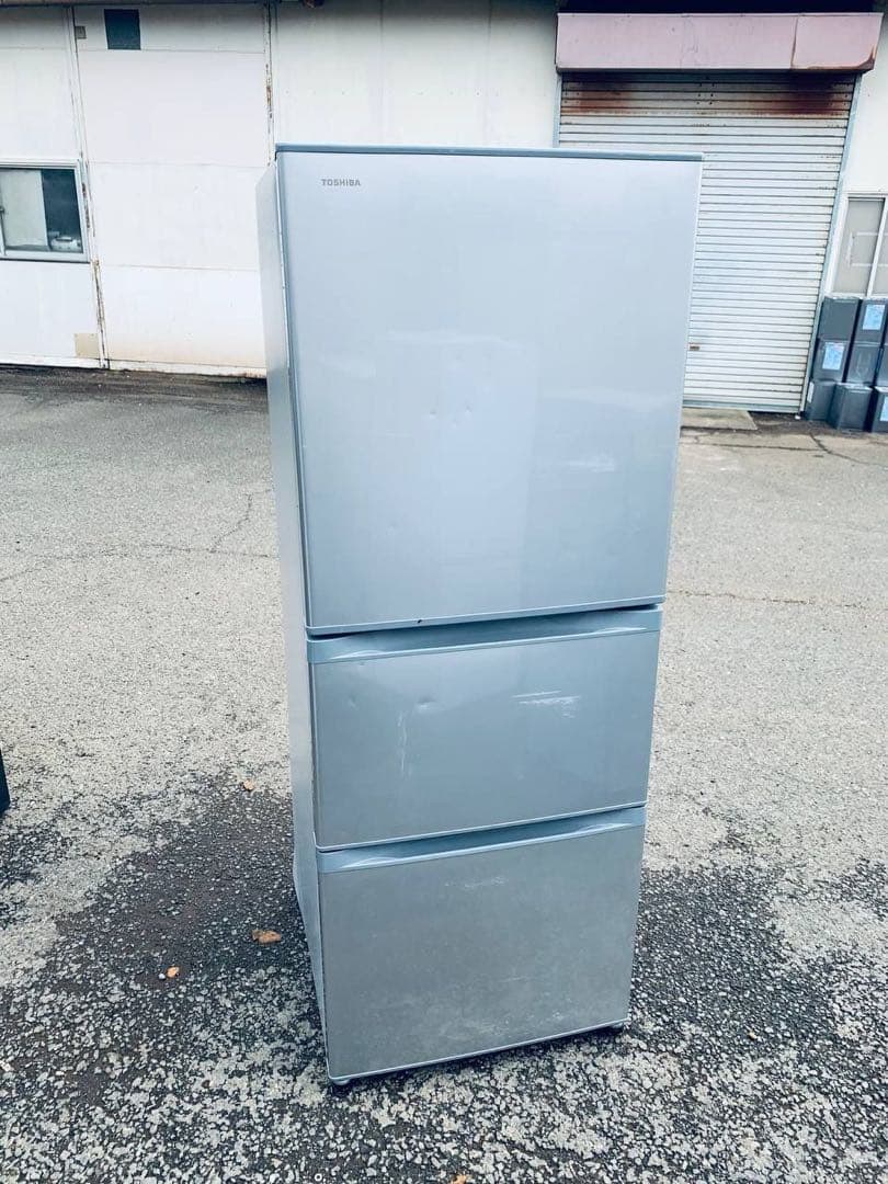 ♻️送料設置無料　TOSHIBA ノンフロン冷凍冷蔵庫GR-S33S