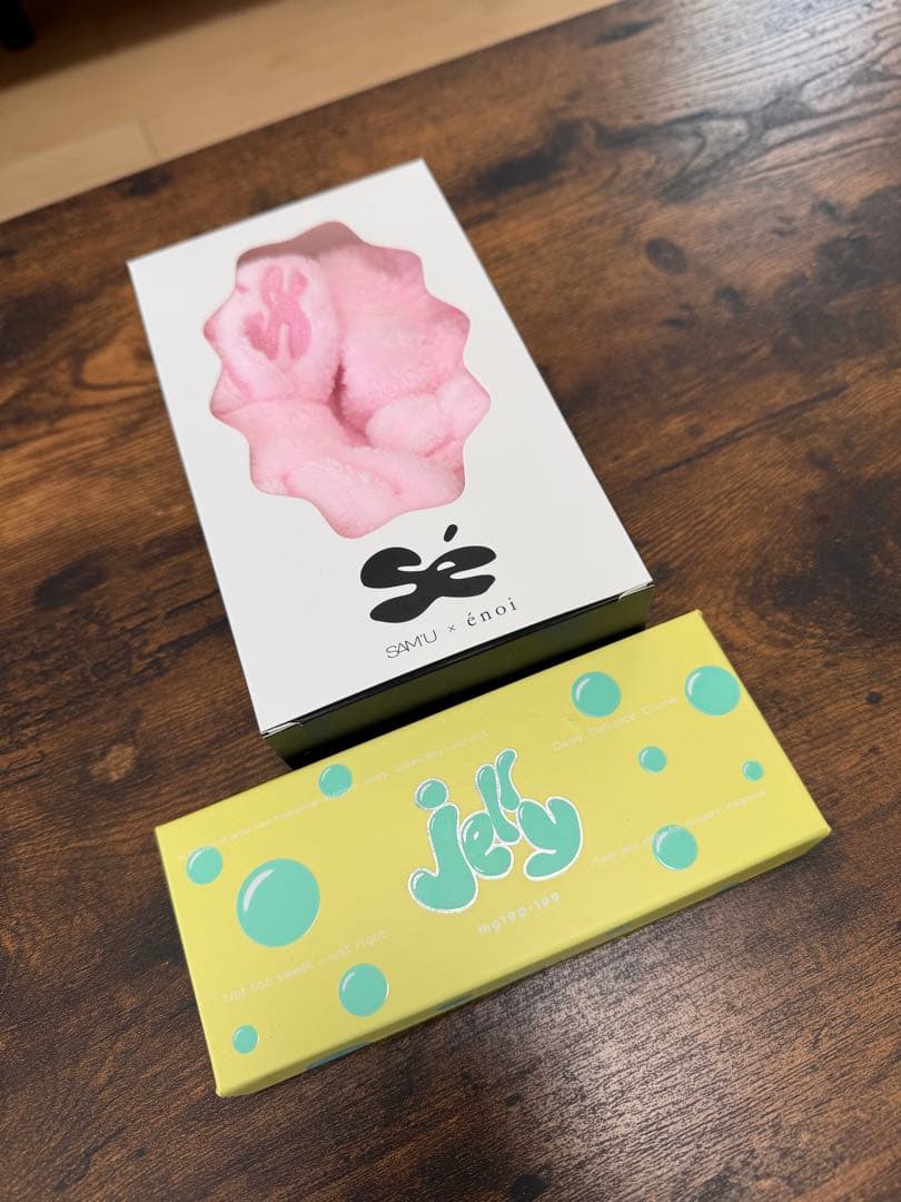 SAMU x énoi Jelly Magnet ネイルカラー Jewel magnet 219を gloss clear囲み🥂可愛すぎた .. @enoi___official