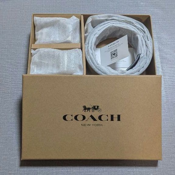 コーチ　新品　リバーシブル シンプル ブラックxブラウン シルバーバックル