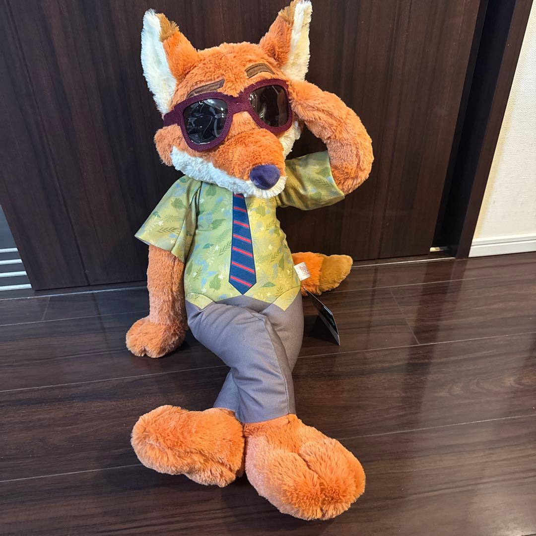 ズートピア 超超BIG ぬいぐるみ～ニック/サングラス～ 約70cm - メルカリ