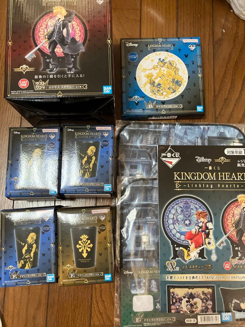 新品　非売品付　キングダムハーツ　一番くじ　ラストワン　ポスター他　9点セット 一番くじ KINGDOM HEARTS -Linking Hearts-｜一番くじ倶楽部｜BANDAI