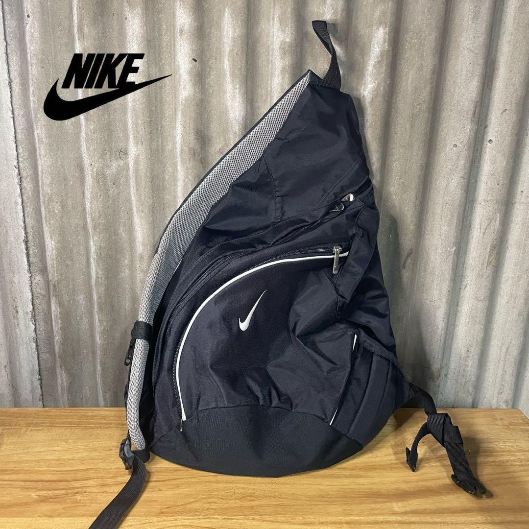 NIKE ワンショルダーバッグ Y2K テック系 ブラック 肩掛け - メルカリ