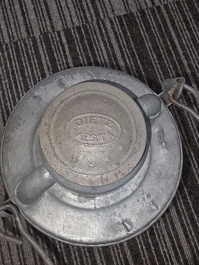 Dietz Vesta 1936年製 デイツ ベスタ ランタン 青グローブ Dietz Vesta 1936年製 デイツ ベスタ ランタン 青グローブ 無骨な