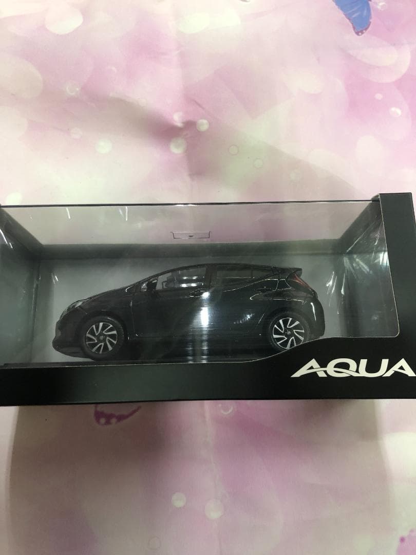 未開封品 非売品 トヨタ 新型アクア AQUA ブラックマイカ 1/30ミニカー