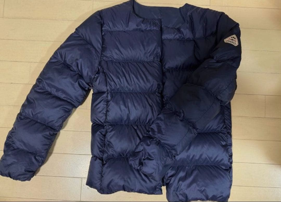 ピレネックス　pyrenex ダウンジャケット