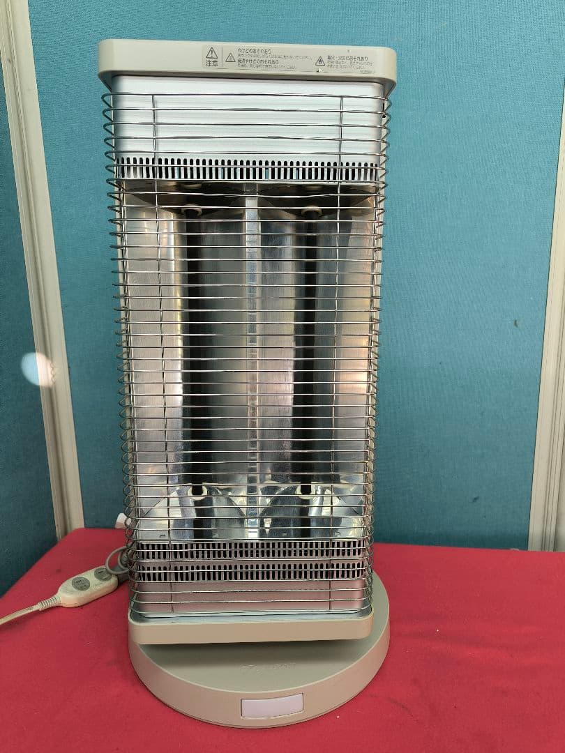 美品　ダイキン セラムヒート 遠赤外線暖房機　ERFT11WSE7