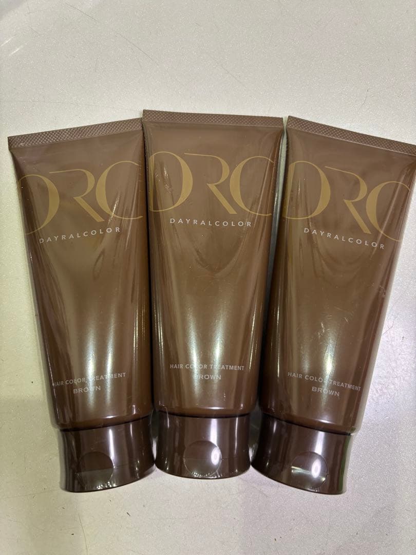 デイラルカラー　ヘアカラートリートメント ブラウン 3本セット　新品 Amazon | デイラルカラ―(ブラウン)DayRalColor(brown)200g | ユー