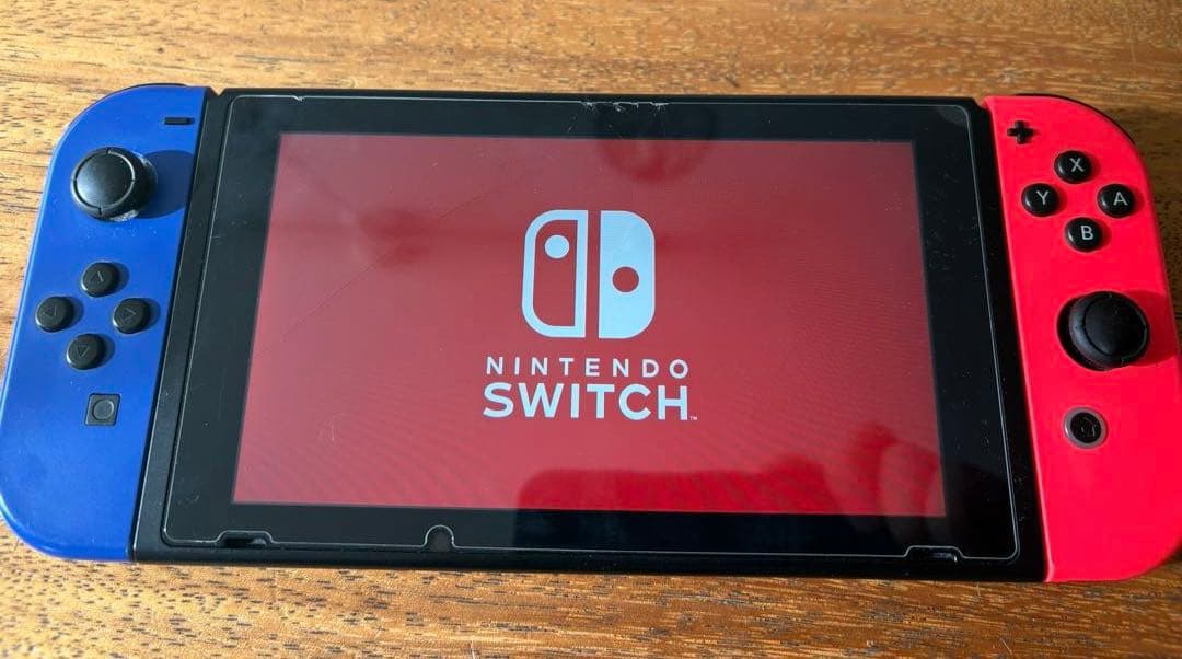 Nintendo Switch 本体 青と赤 ジョイコン付き（ジャンク）