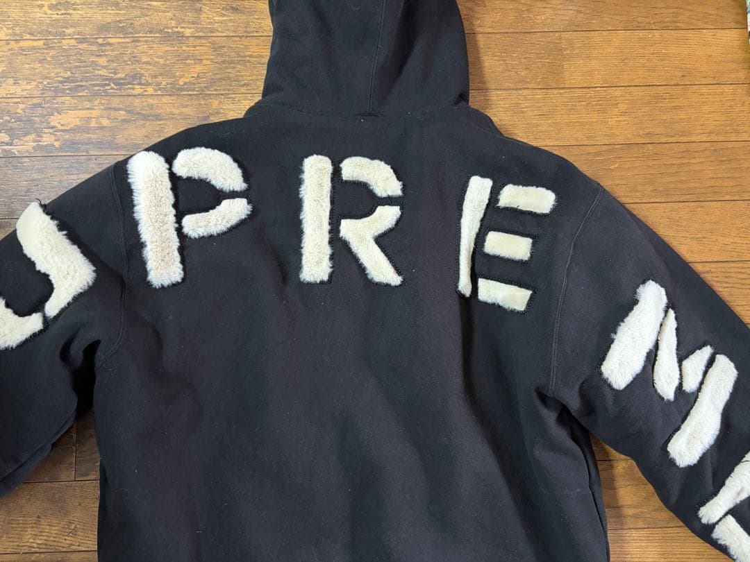 supreme zipパーカーサイズ s
