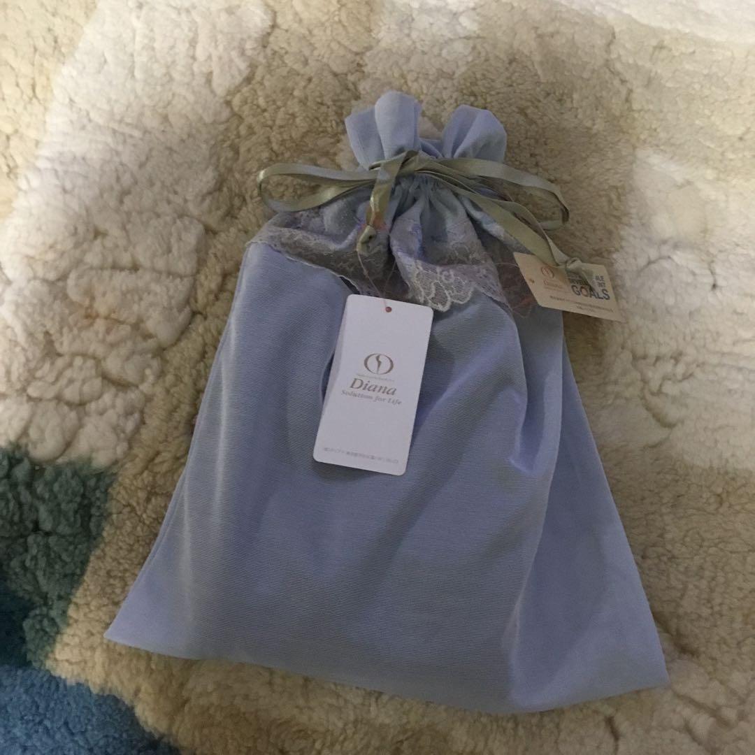 ショーツ三色ポーチ付き