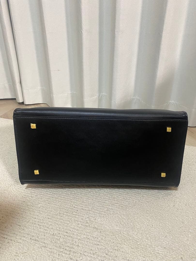 値下げ リアルレザートートバッグ 大収納 the ROW マルゴー 風デザイン