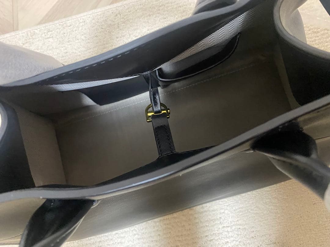 値下げ リアルレザートートバッグ 大収納 the ROW マルゴー 風デザイン