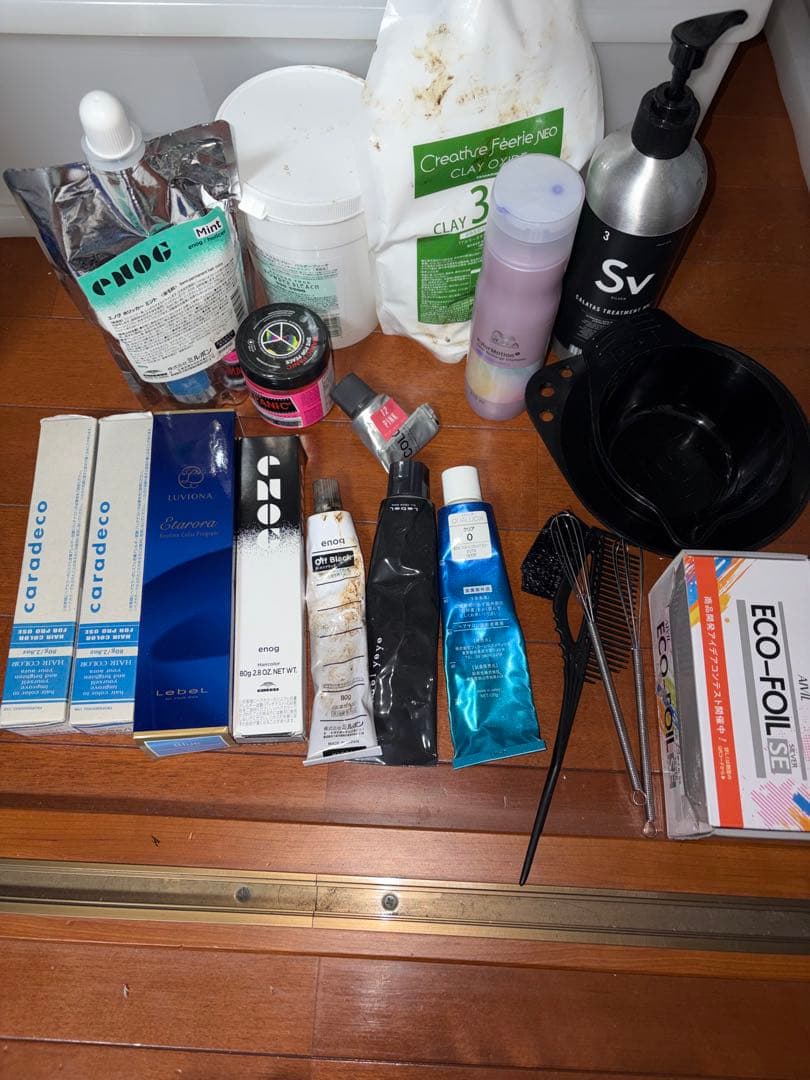 カラー用具セット　カラー材　オキシ　カップ　ハケなど