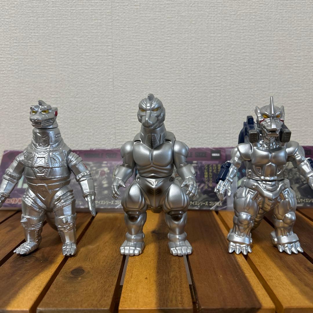 CCP ミドルサイズシリーズ　メカゴジラ　スタンダード　3体セット