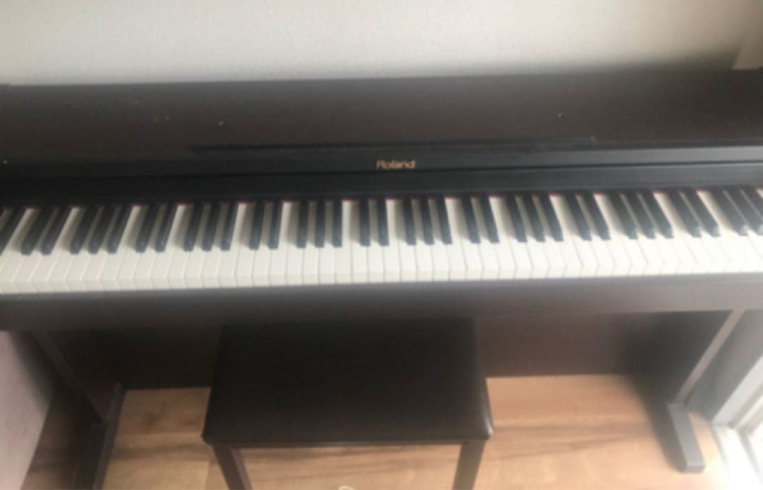 名古屋市　引き取り限定　Roland 電子ピアノ 椅子付き