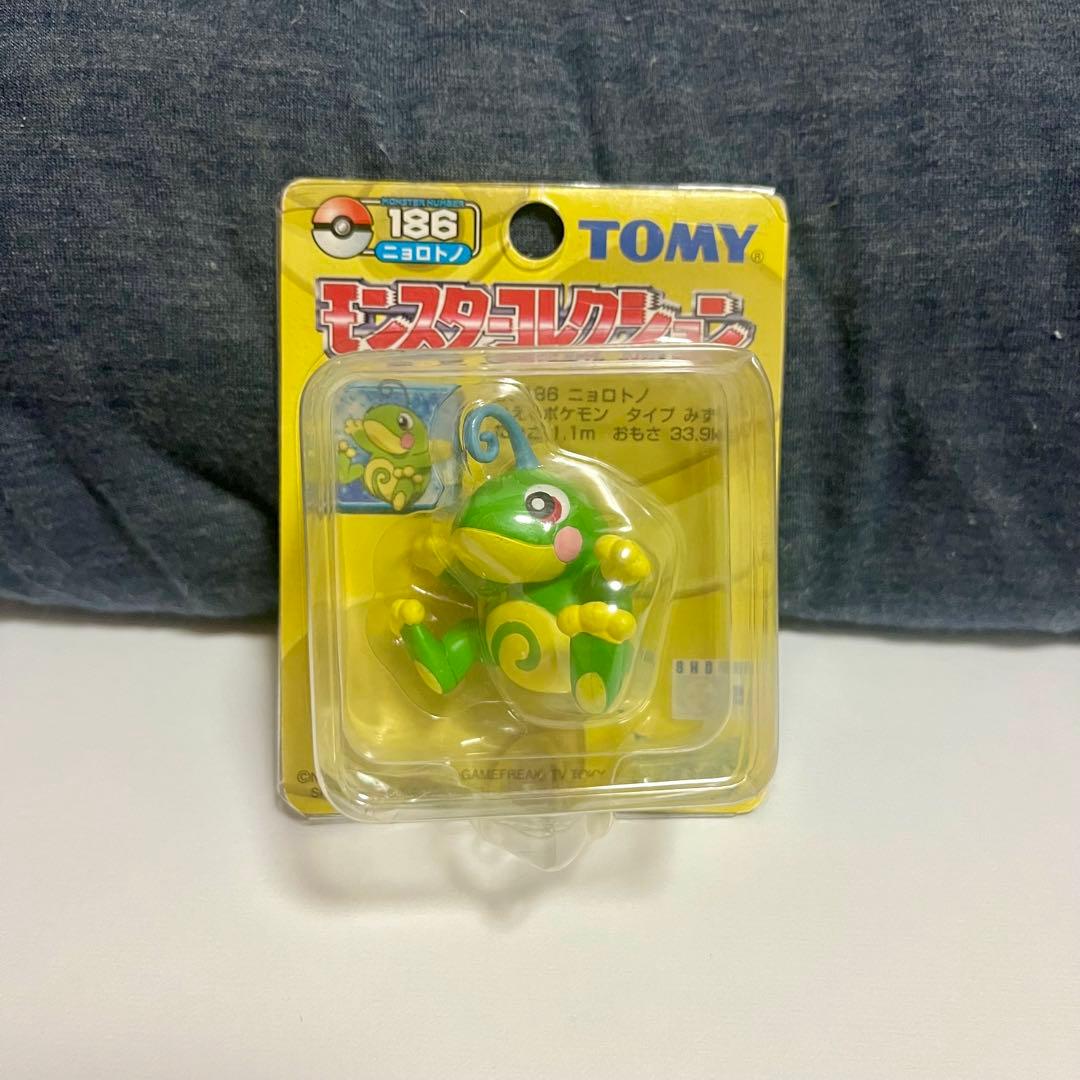 モンコレ　ニョロトノ　未開封　早い者勝ち