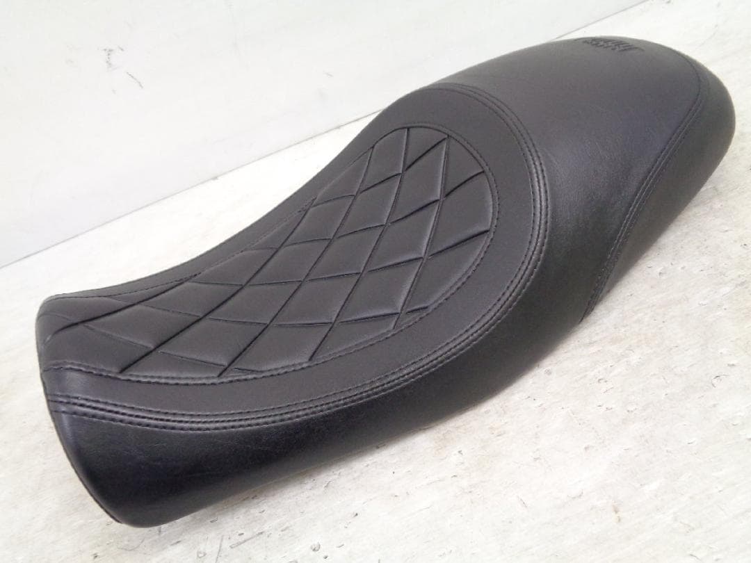 XSR125 Goods ローダウン カフェレーサー ソロシート ブラック XSR125 ローダウン カフェレーサースタイルシート グッズ(GOODS