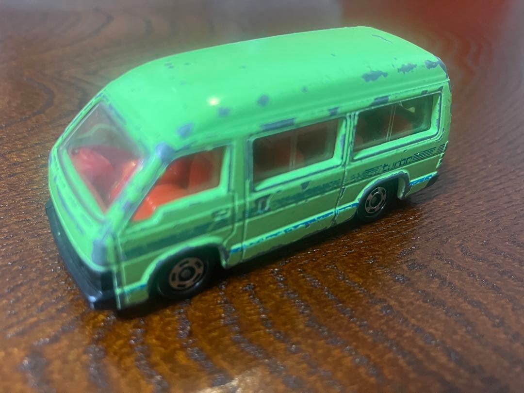 まとめ売り・レアトミカあり】33台セット ＆ 4段パーキング収納ケース