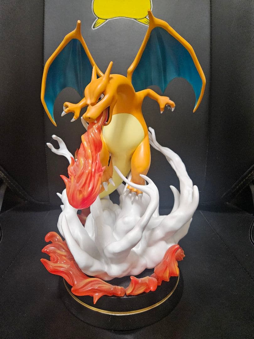 ポケモン リザードン フィギュア 美品