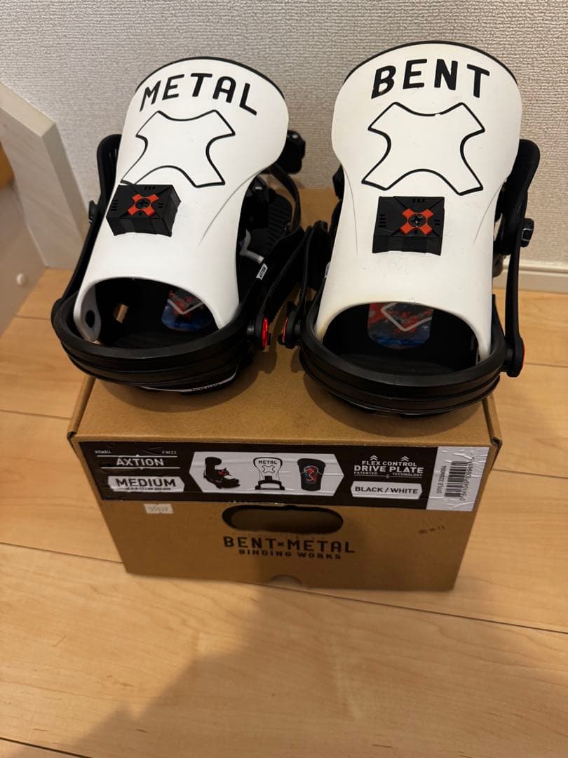 BENT L ACTION ビンディング ベントメタル　アクション