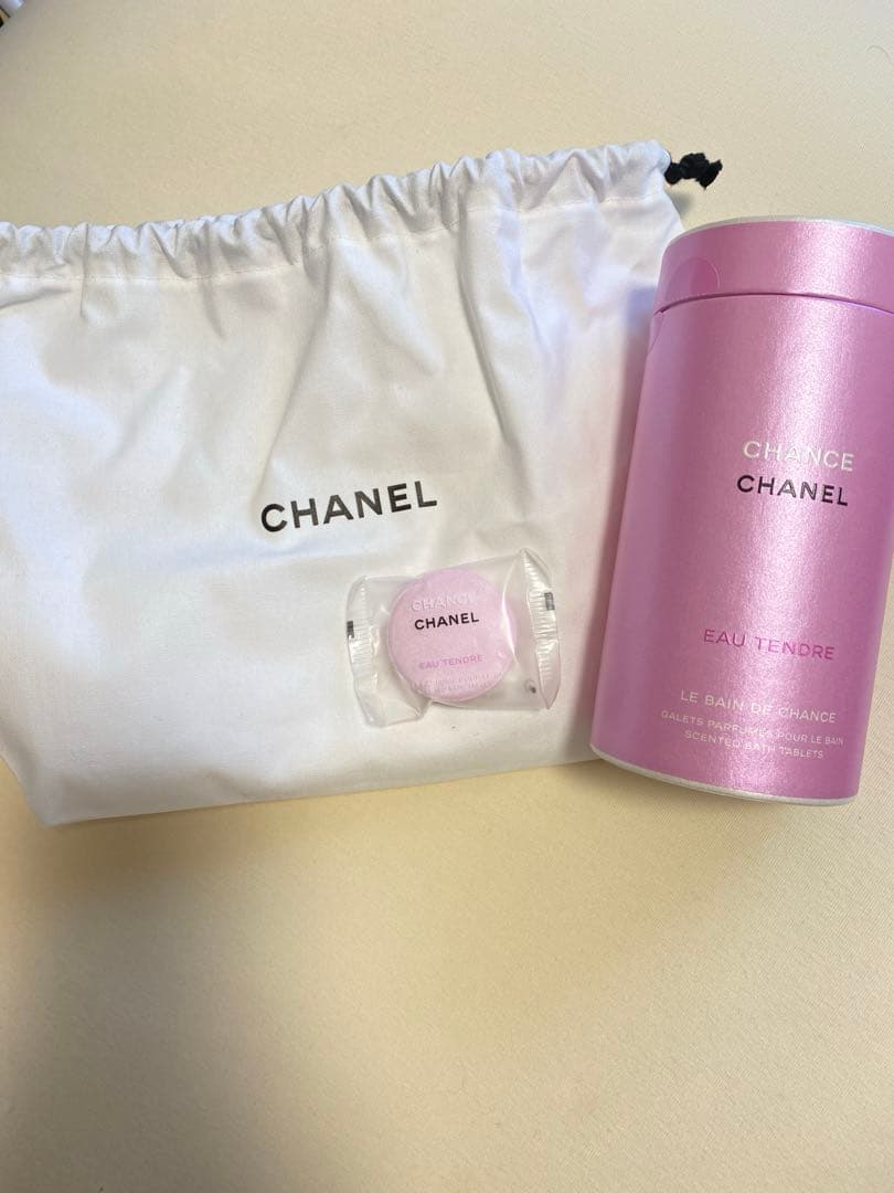 CHANEL バスタブレット 10個 【おまけ付】 Amazon | シャネル チャンス オー タンドゥル バス タブレット 10個
