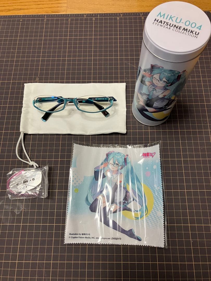 初音ミク　和真パレット　ブルーライトカットメガネ　MIKU-004