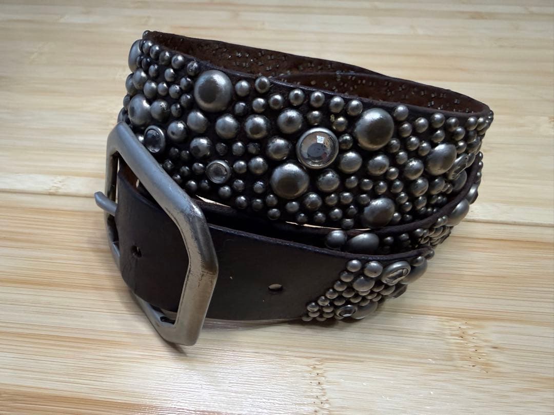 ⭐️オールドスタッズ⭐️シルバーニッケルスタッズ＆クリアストーン