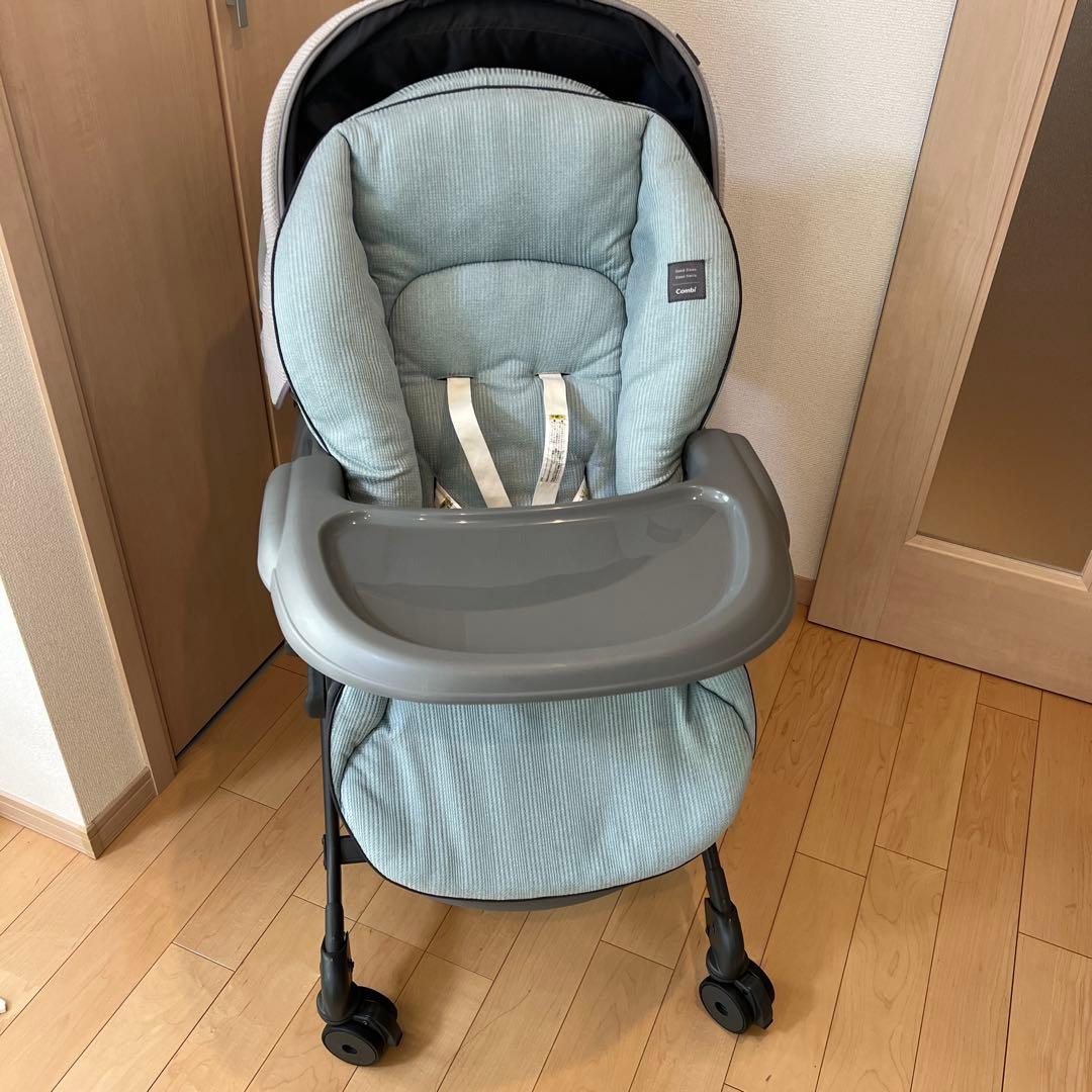 combi ネムリラ　オートスウィング　コンビ　ハイローラック　高さ調整機能付き