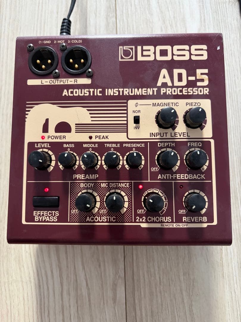 BOSS AD-5 アコースティック用プリアンプ
